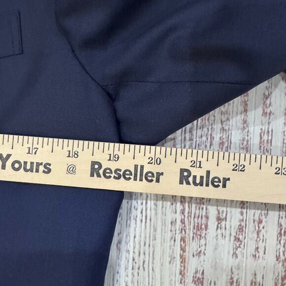 Holland & Sherry Bespoke Navy Super 130s Wool Blazer 38R Double Vents - Picture 5 of 10